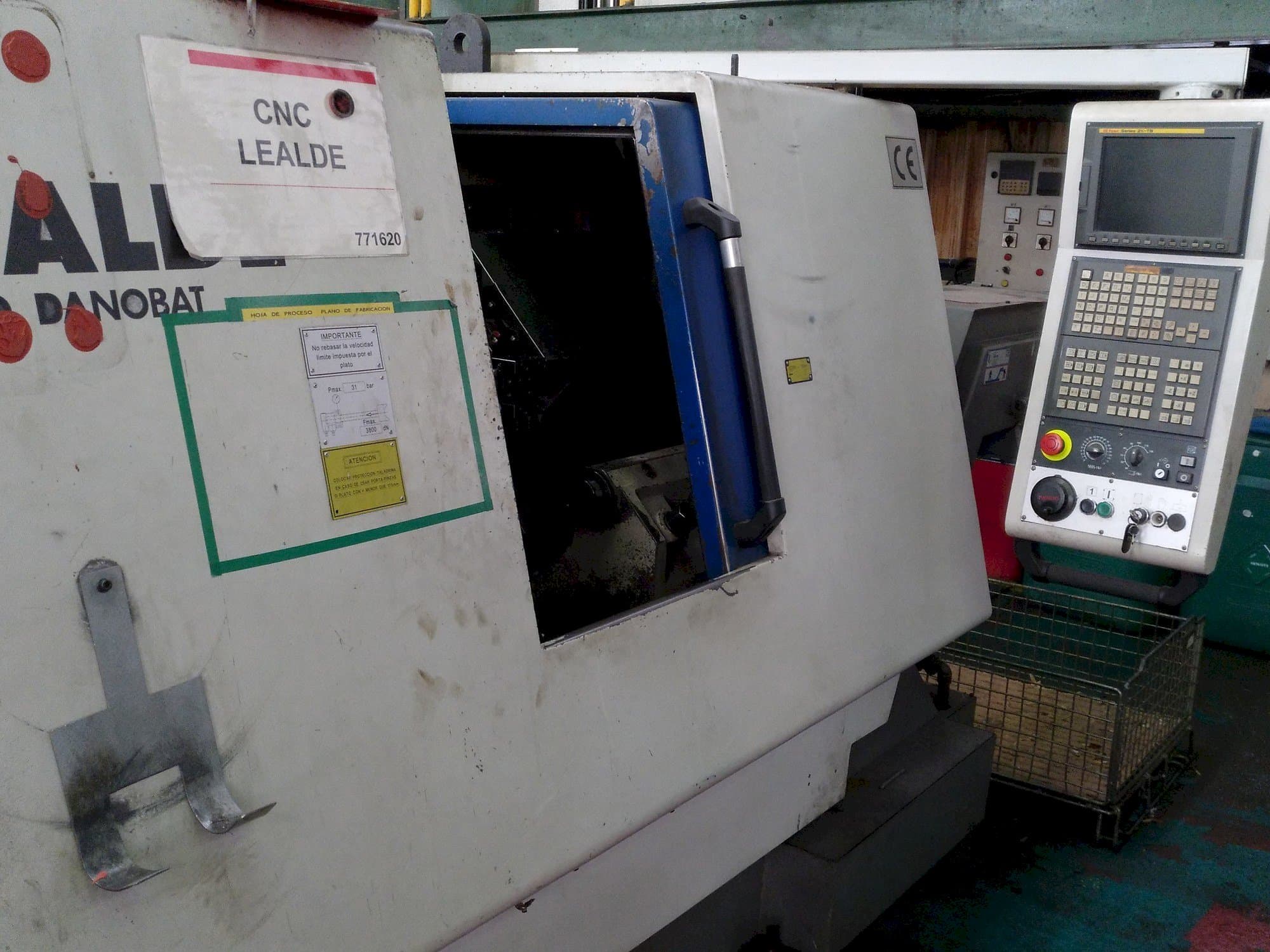 Front view of Lealde TNC 10  machine