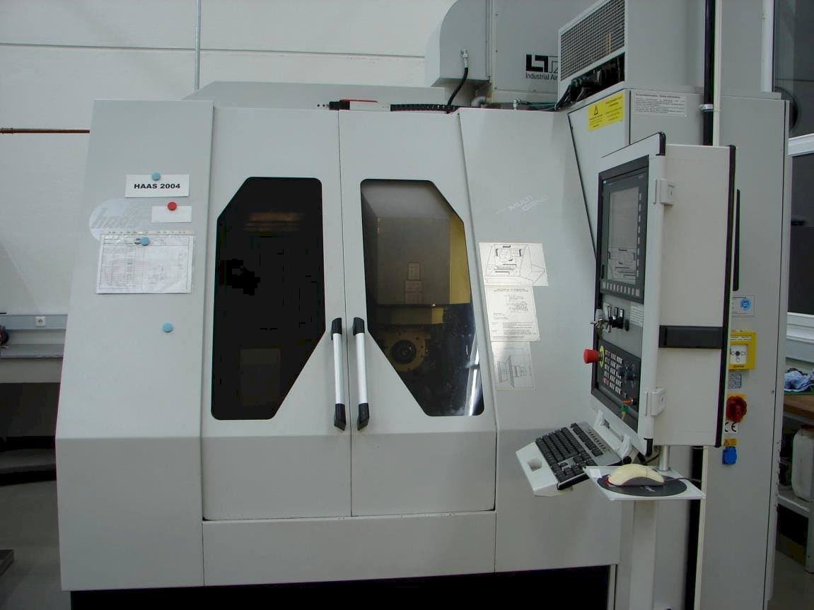 Front view of HAAS Multigrind AF machine