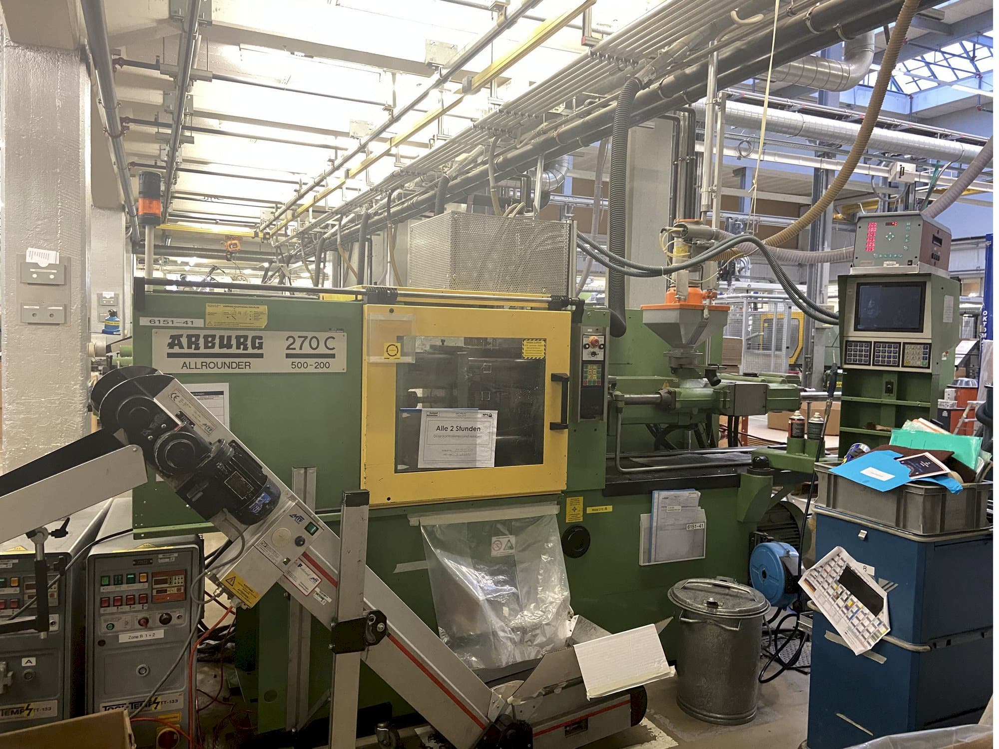 Front view of Arburg ALLROUNDER 270 C 500 - 200 machine
