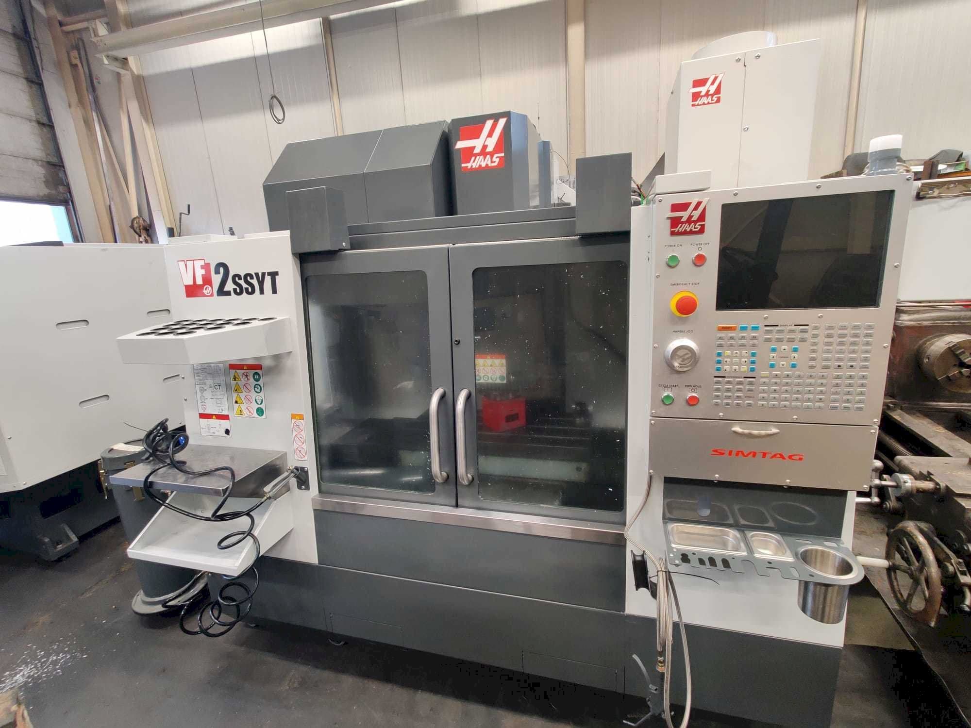 Front view of HAAS VF-2SSYT machine