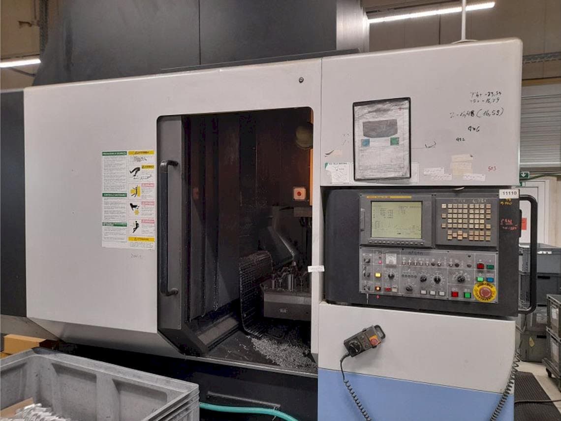 Front view of Doosan VC 500 machine