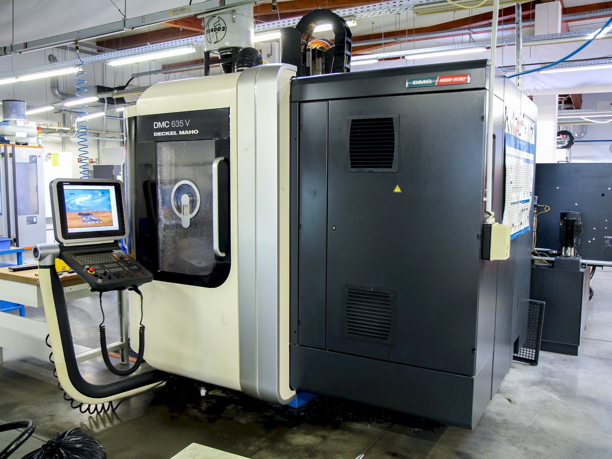 Front view of DMG MORI DMC 635V PW machine