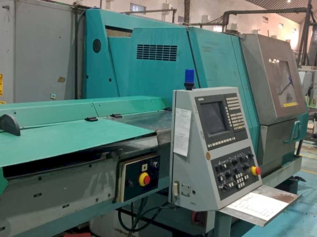 Front view of Index G200 machine