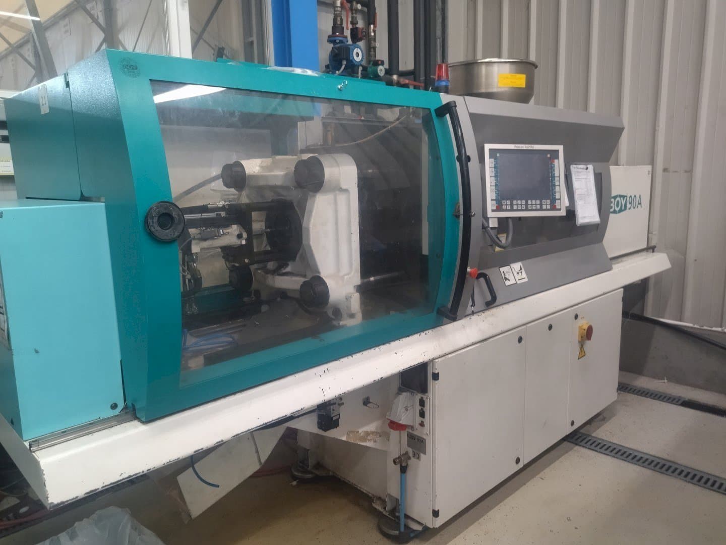 Front view of BOY 90A machine