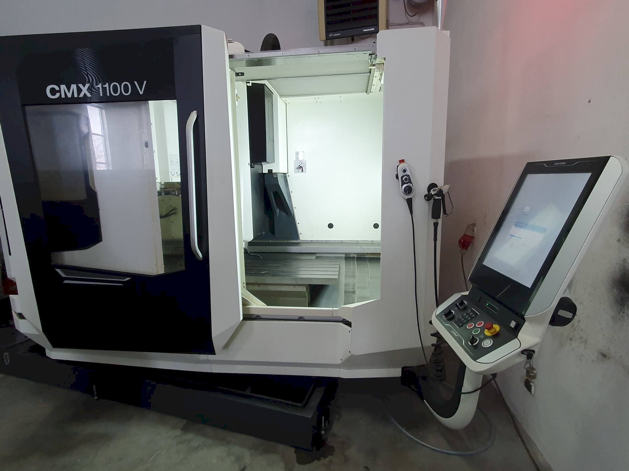 Front view of DMG MORI CMX 1100 V  machine