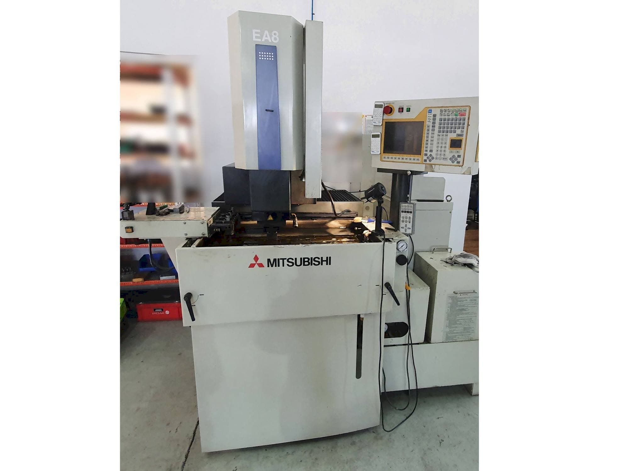 Front view of Mitsubishi EA8  machine