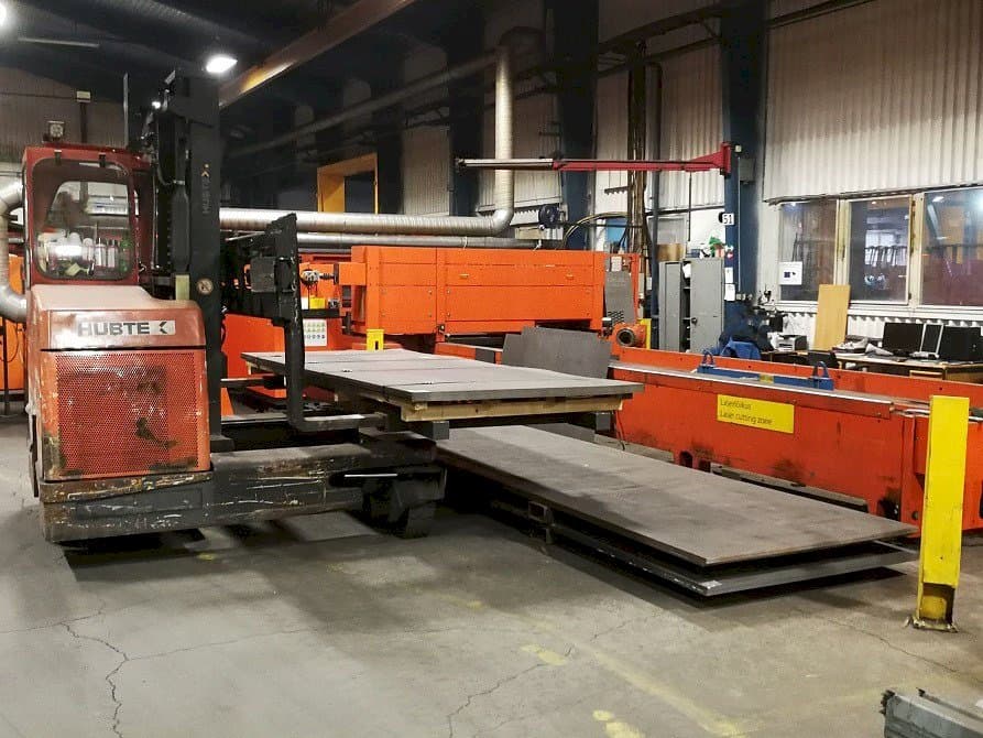 Front view of Bystronic ByStar 3015 machine