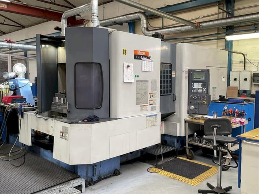 Front view of Mazak FH 5800 machine