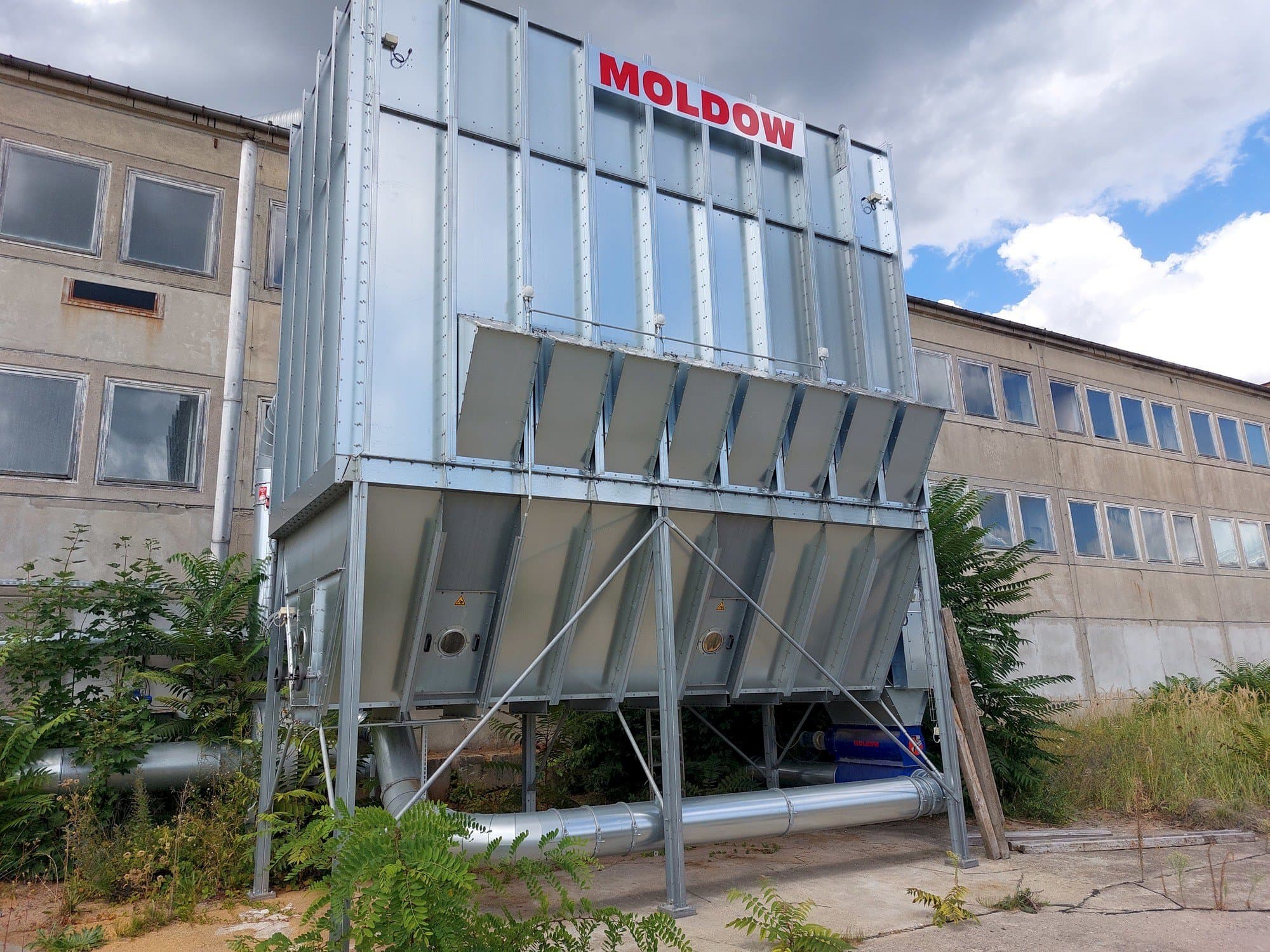 Front view of MOLDOW MHL Casing EXP  machine