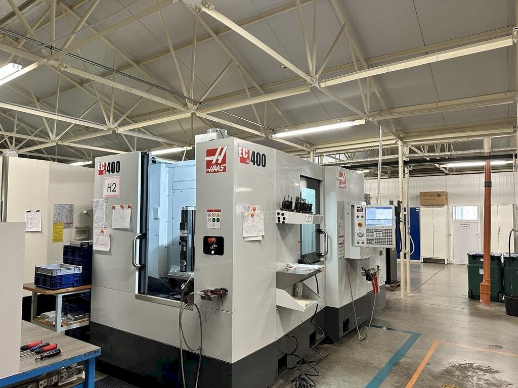 Front view of HAAS EC-400  machine
