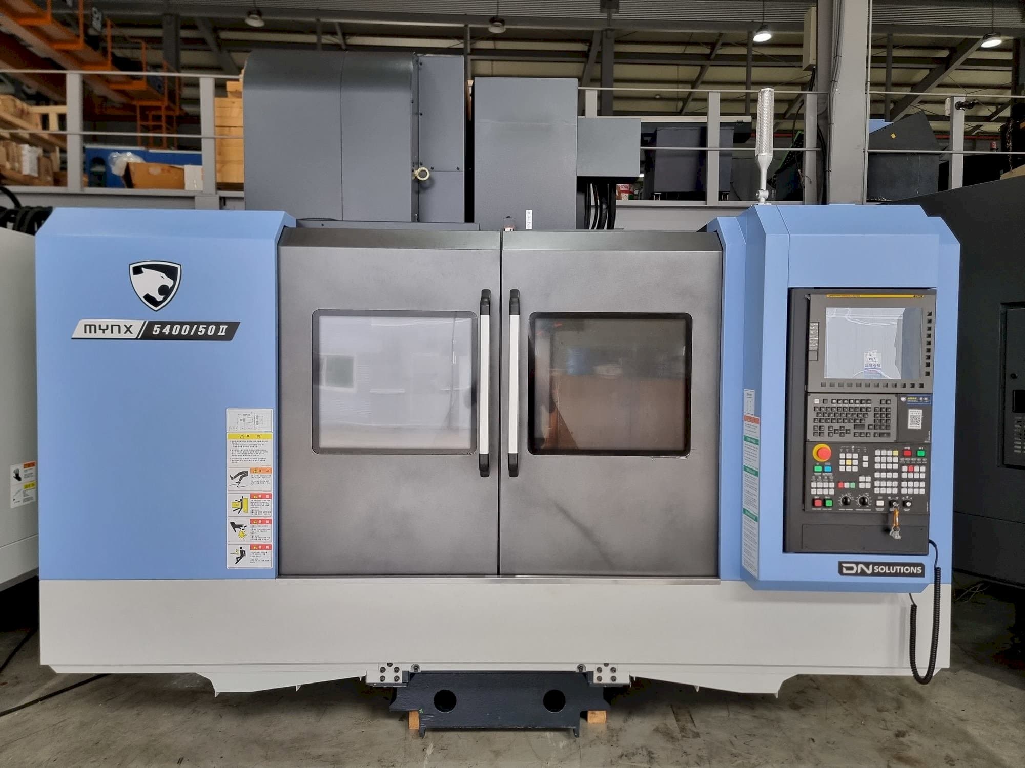 Front view of DOOSAN MYNX 5400/50 machine