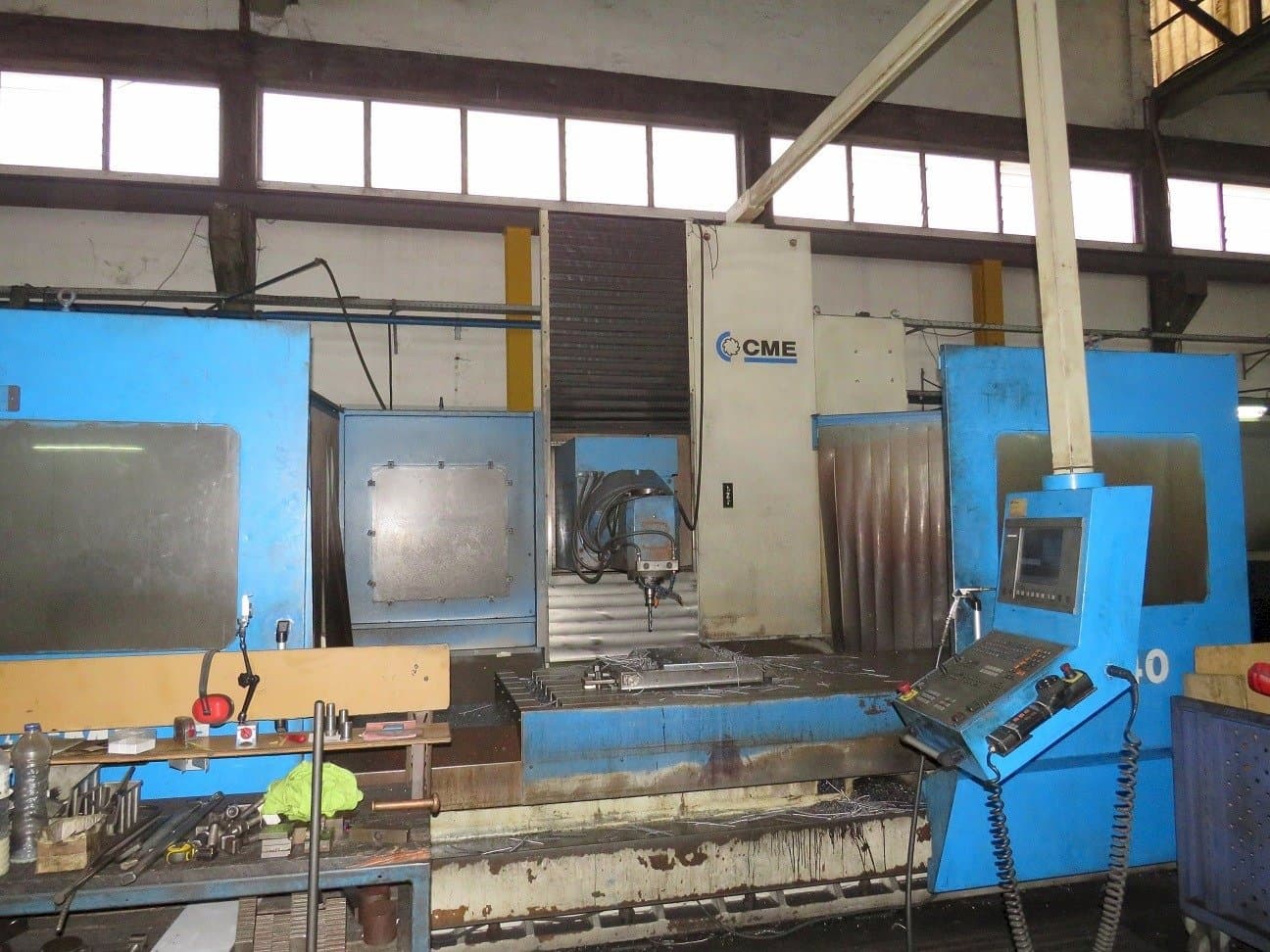 Front view of CME HZ40 machine