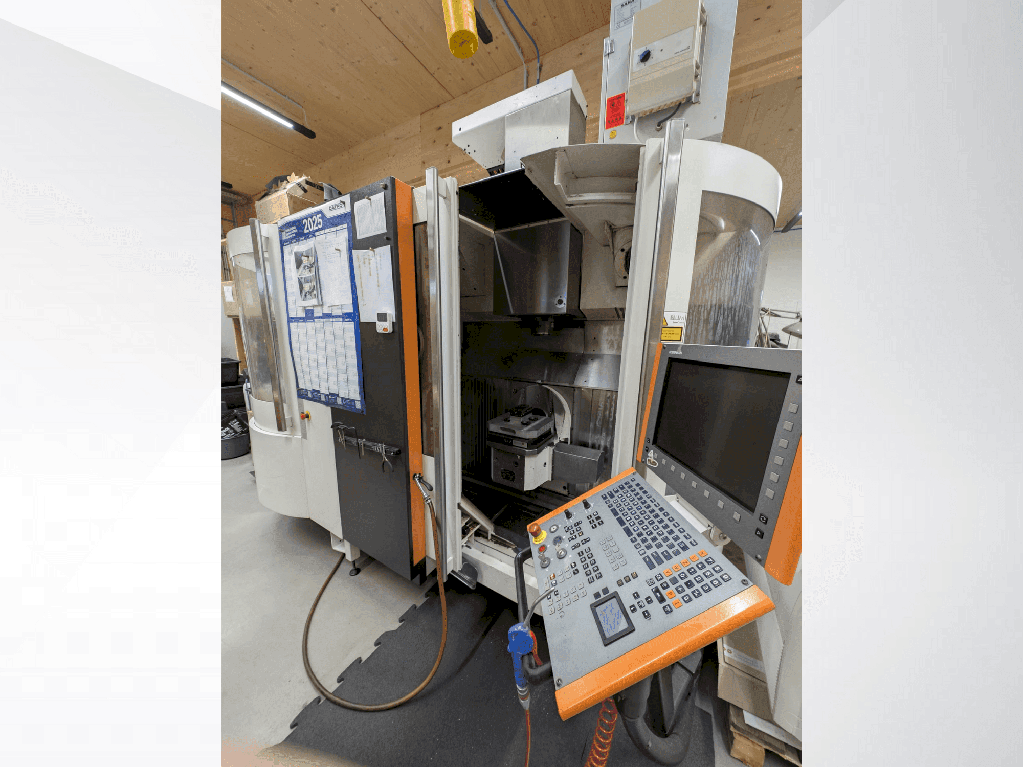 Front view of MIKRON UCP 600 Vario  machine