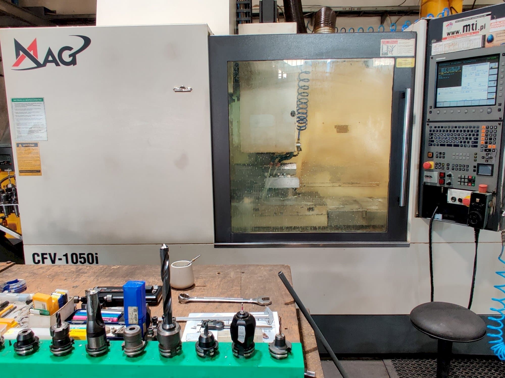 Front view of MAG CFV 1050 machine