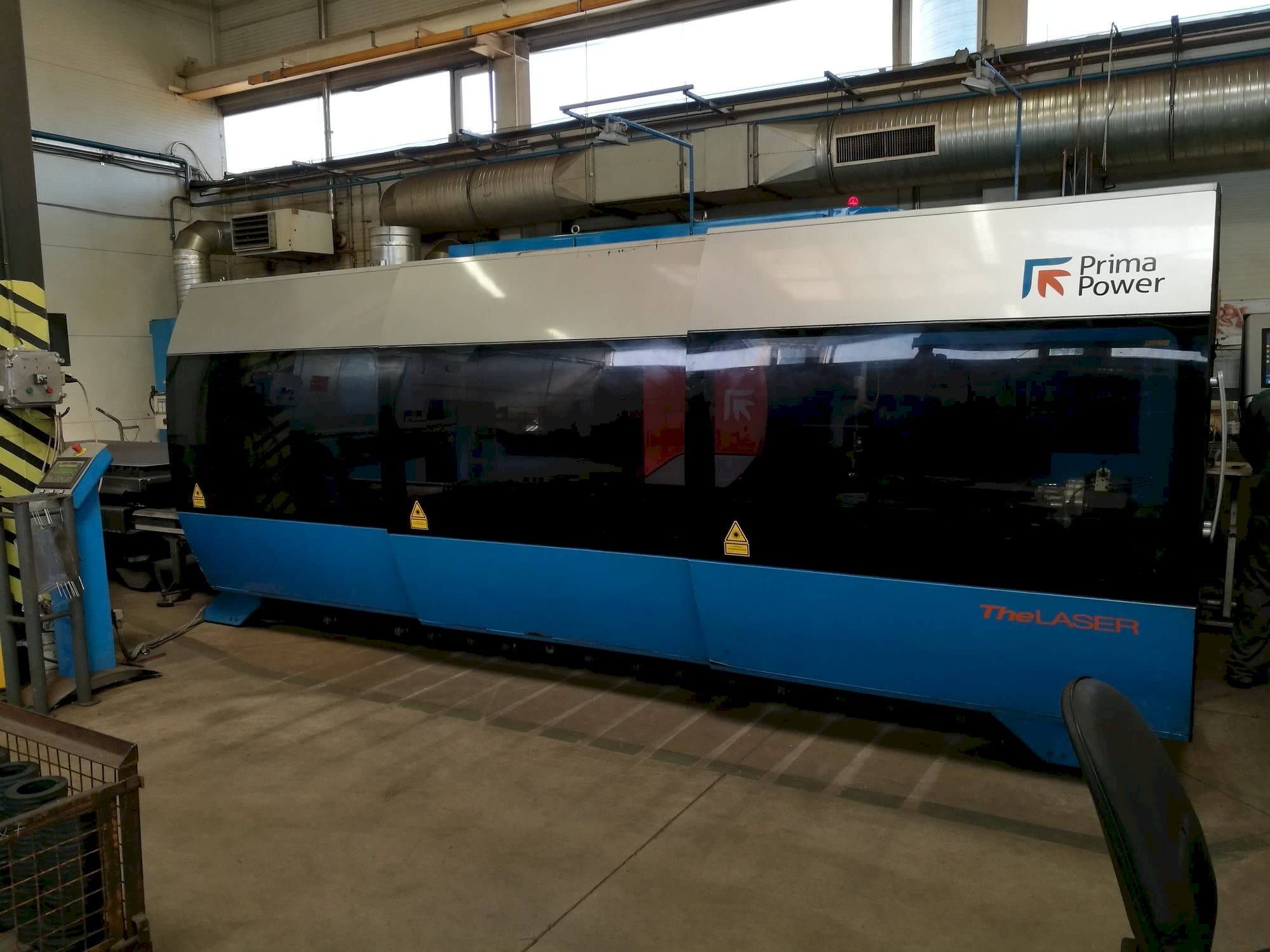 Front view of Prima Power Zaphiro machine