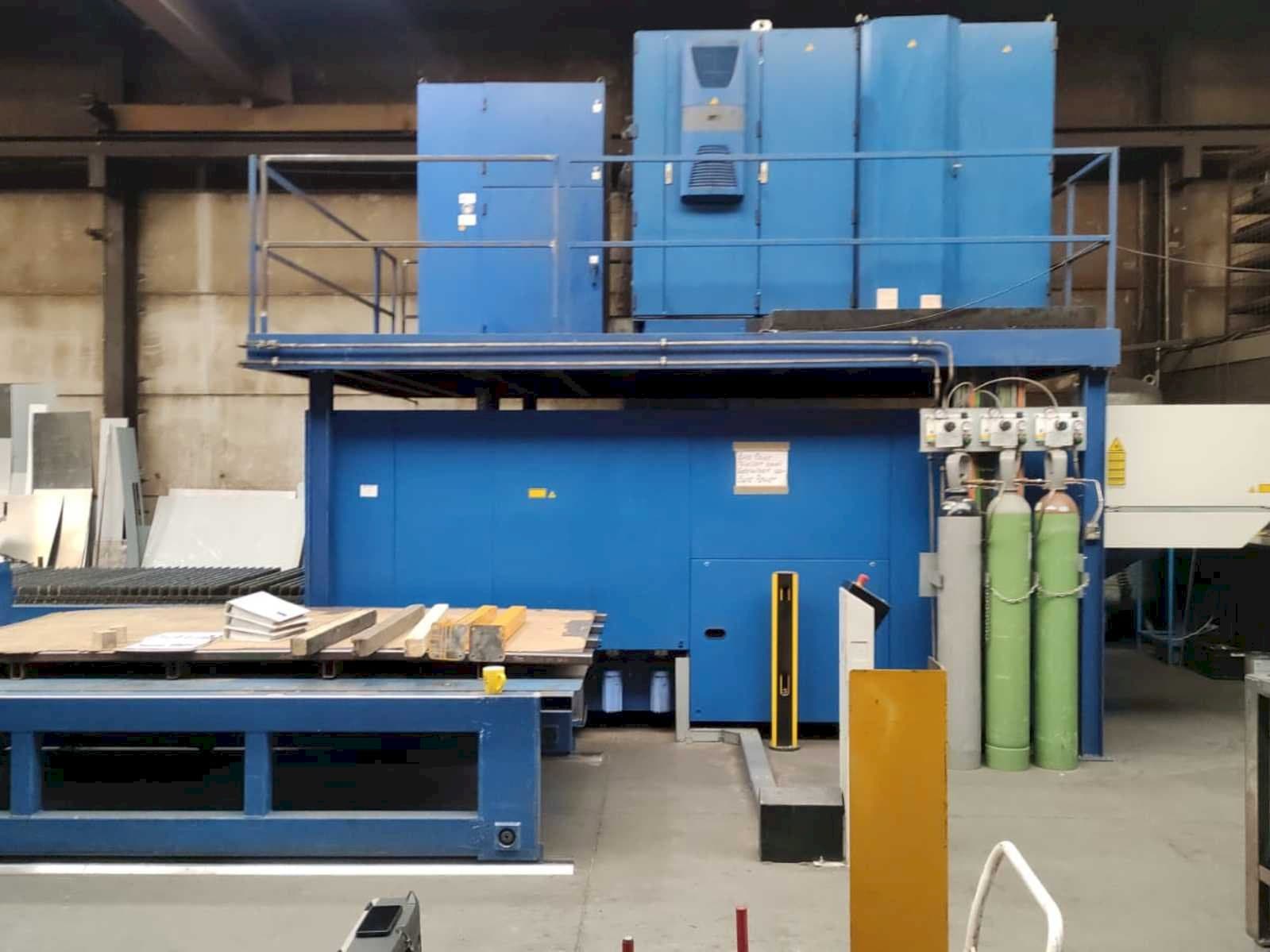 Front view of Trumpf Trulaser 3030 machine