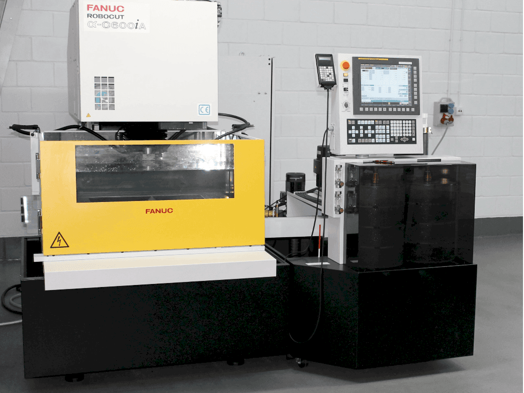 Front view of FANUC RoboCut Alfa C600iA machine