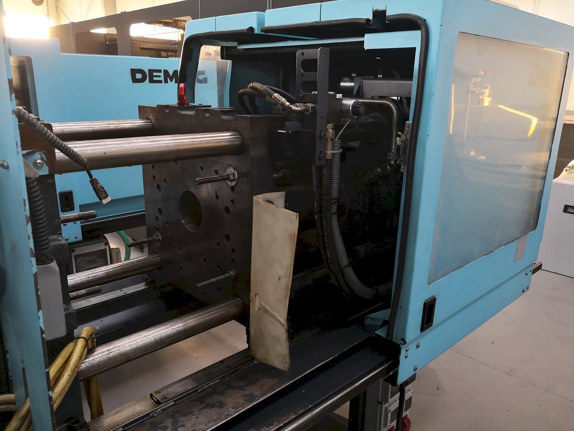 Working room of DEMAG Ergotech 80/400 viva Machine