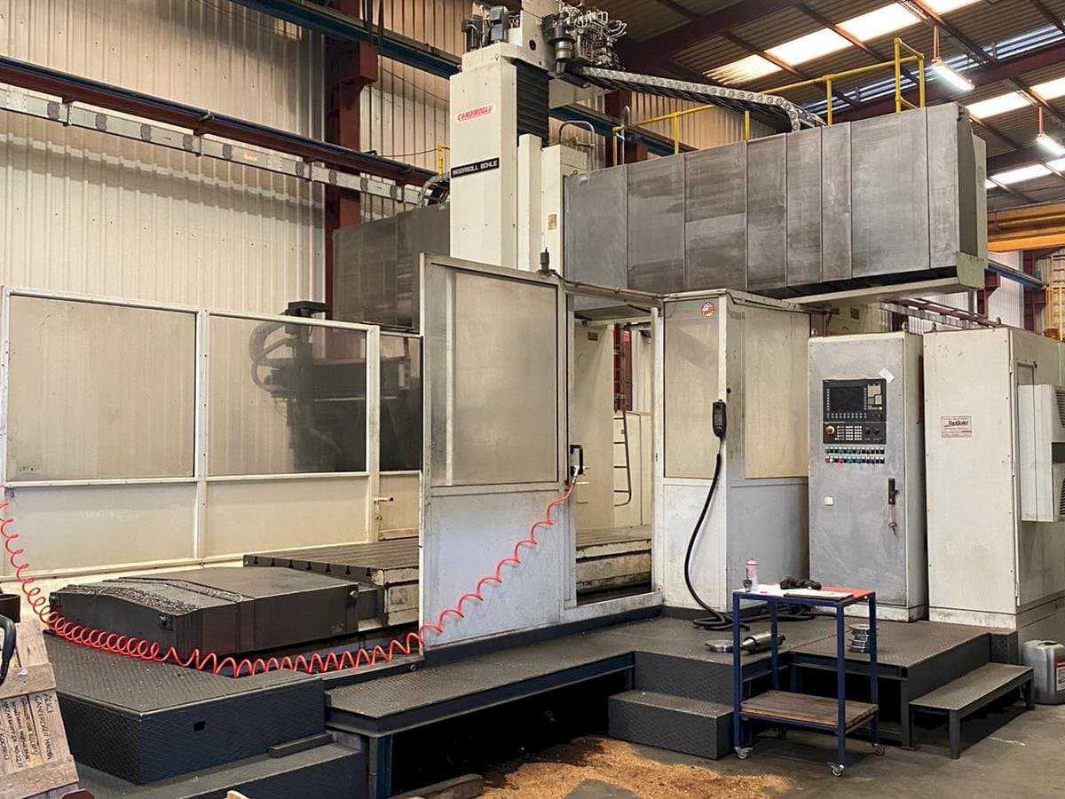 Front view of INGERSOL BOHLE Master Center T1 machine