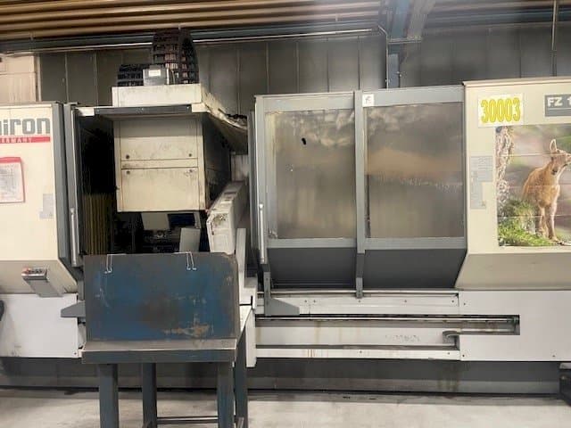 Front view of CHIRON FZ18KL  machine