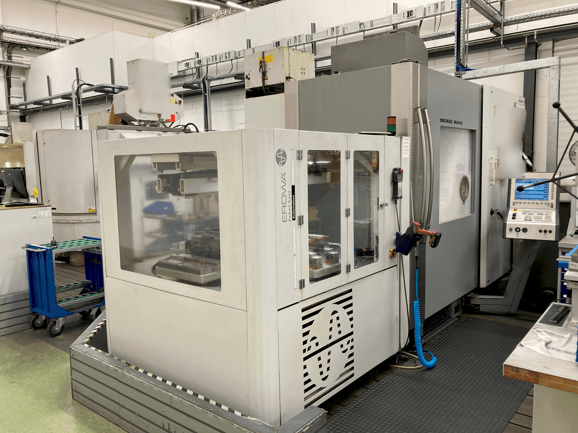 Front view of DECKEL DMC 75V linear  machine