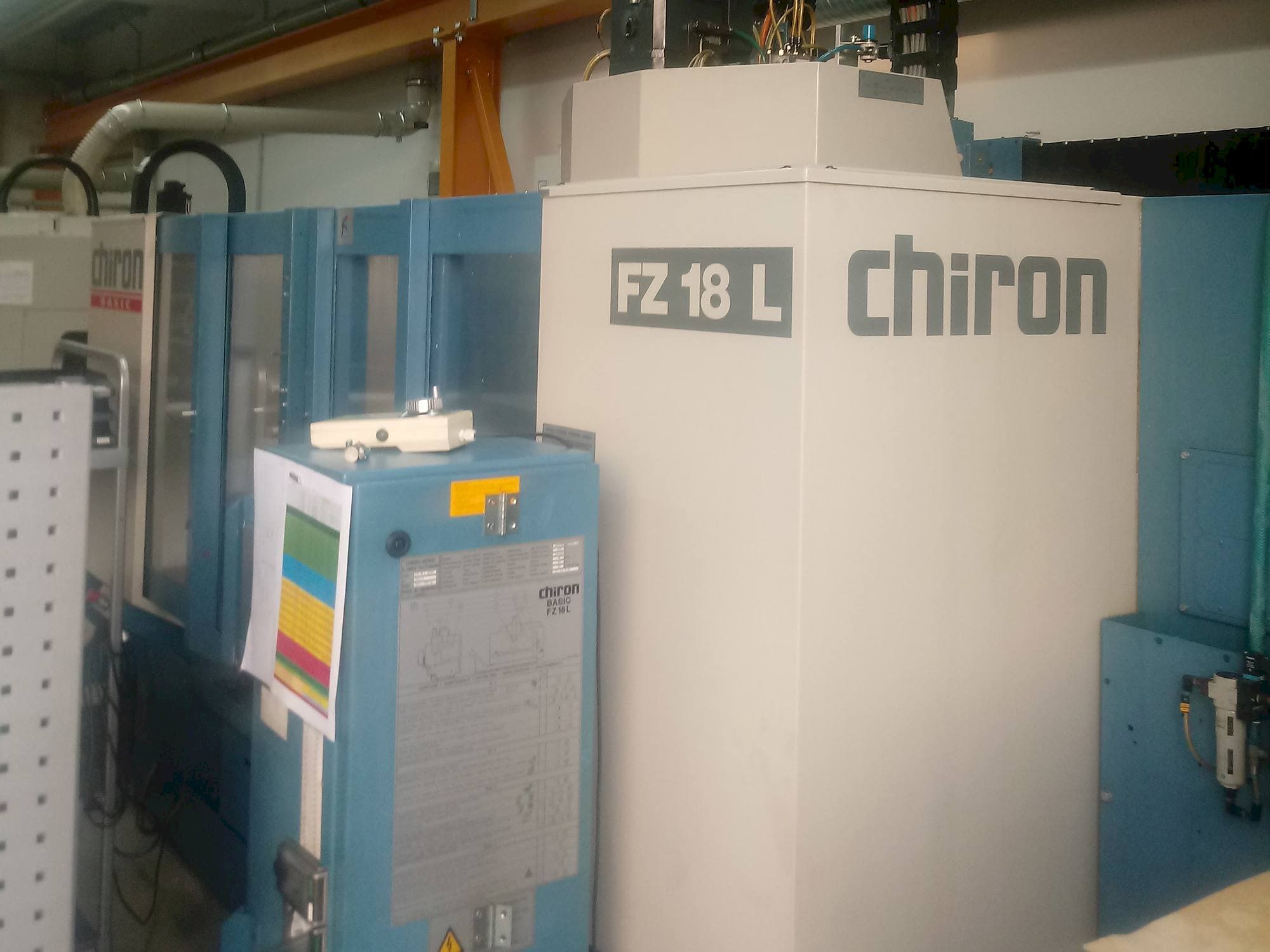 Front view of CHIRON FZ 18 L 2000 machine