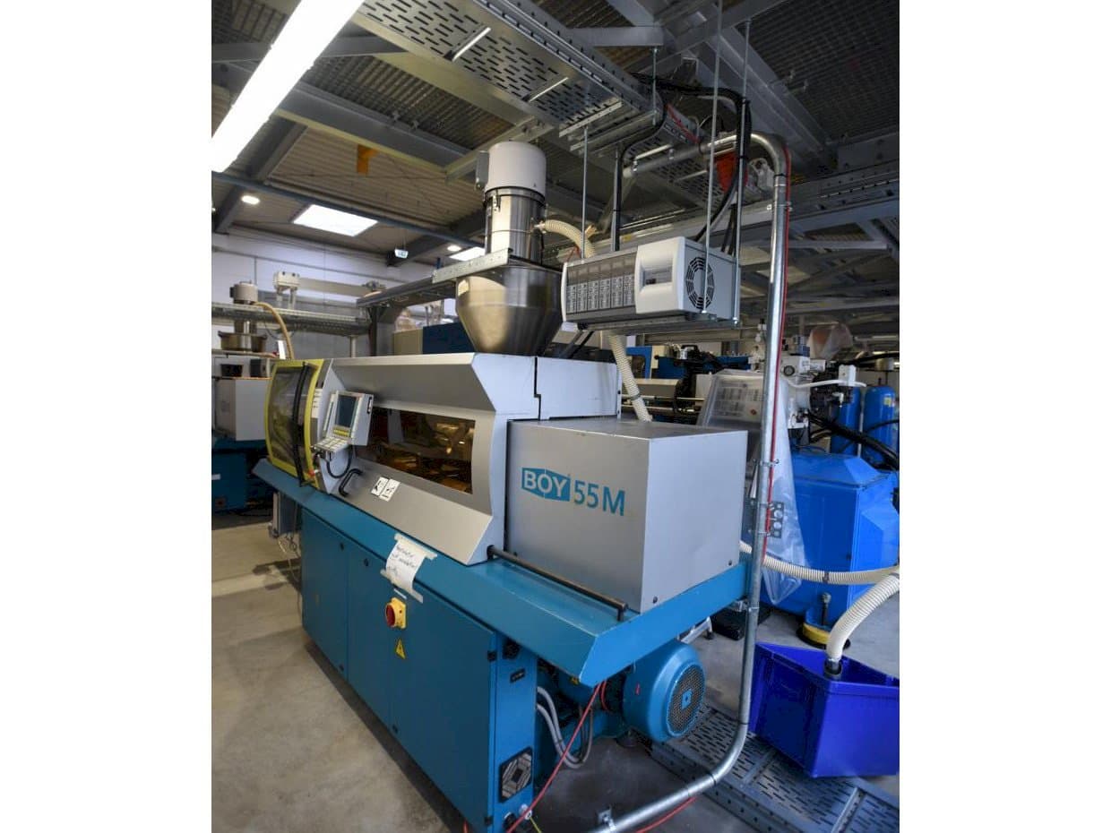 Front view of BOY 55M machine