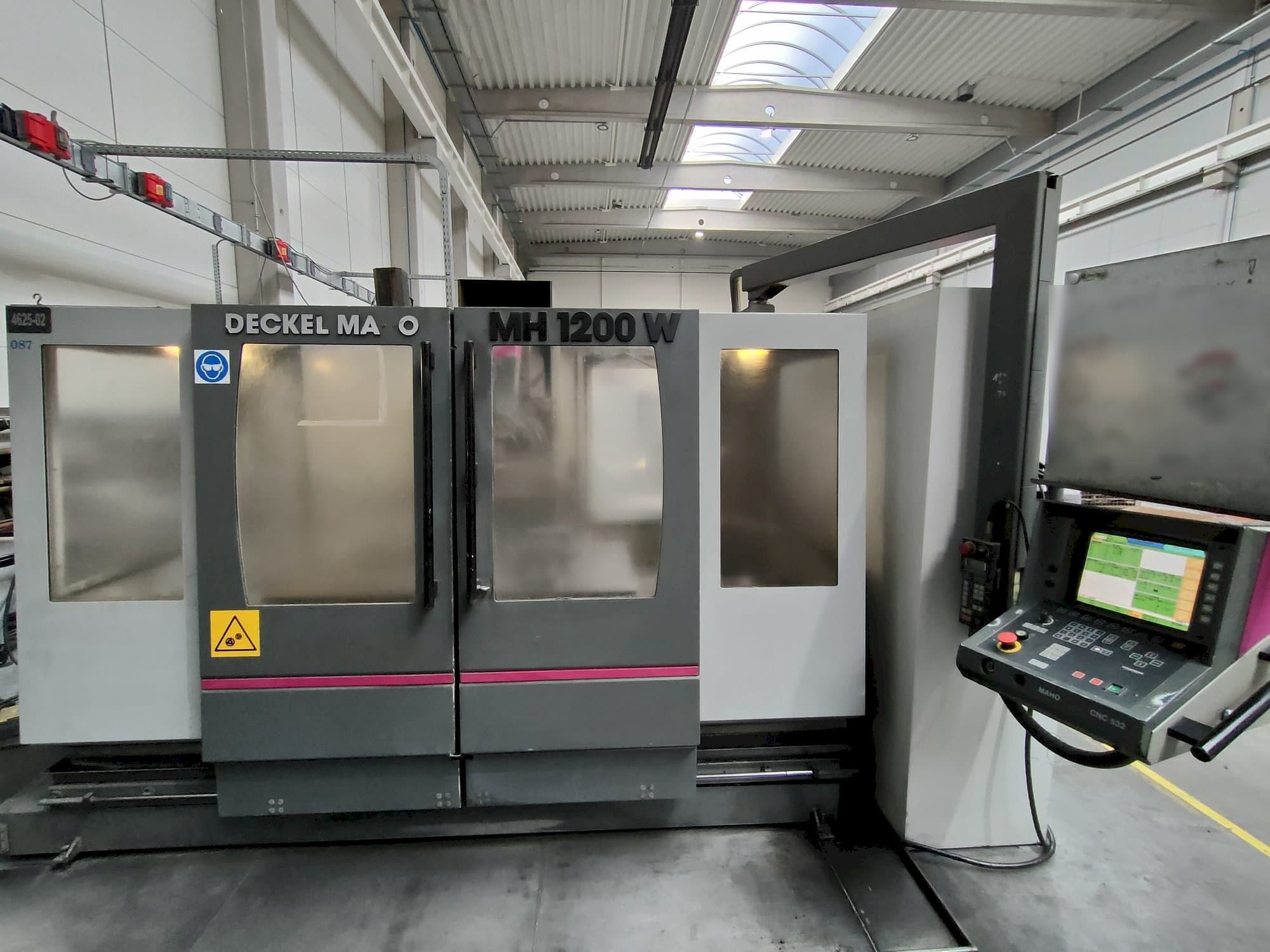 Front view of Maho MH 1200W machine