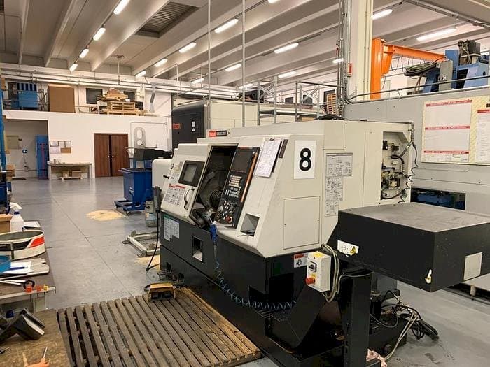 Right view of Mazak QT NEXUS 200M machine
