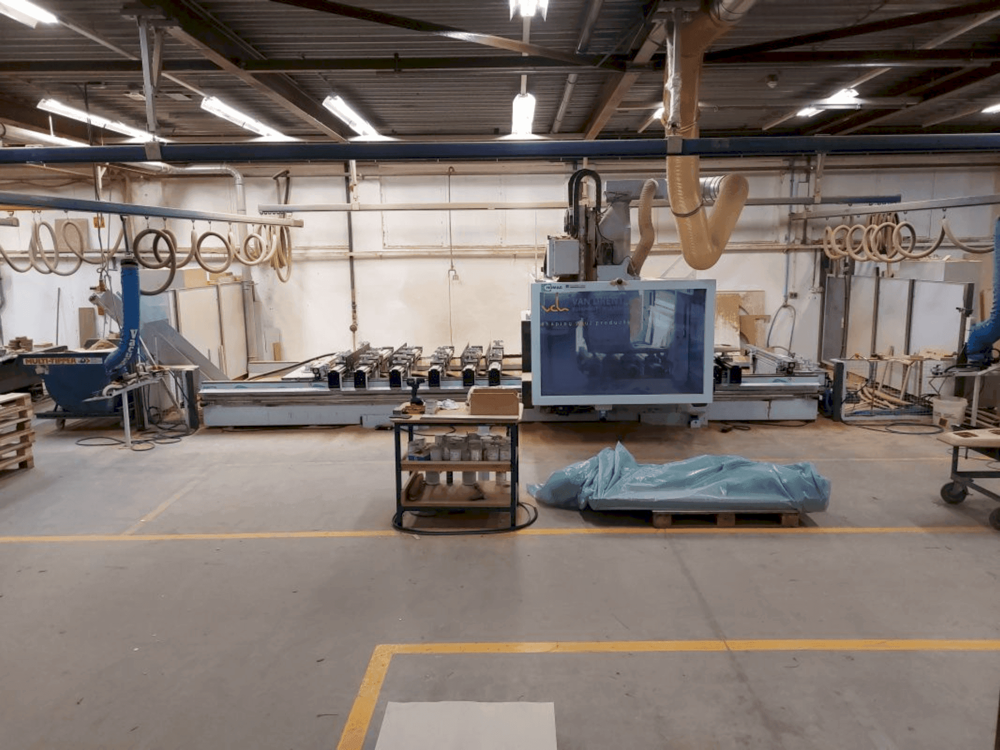 Front view of HOMAG WEEKE Profi BMG 611/60/15/F/AP  machine