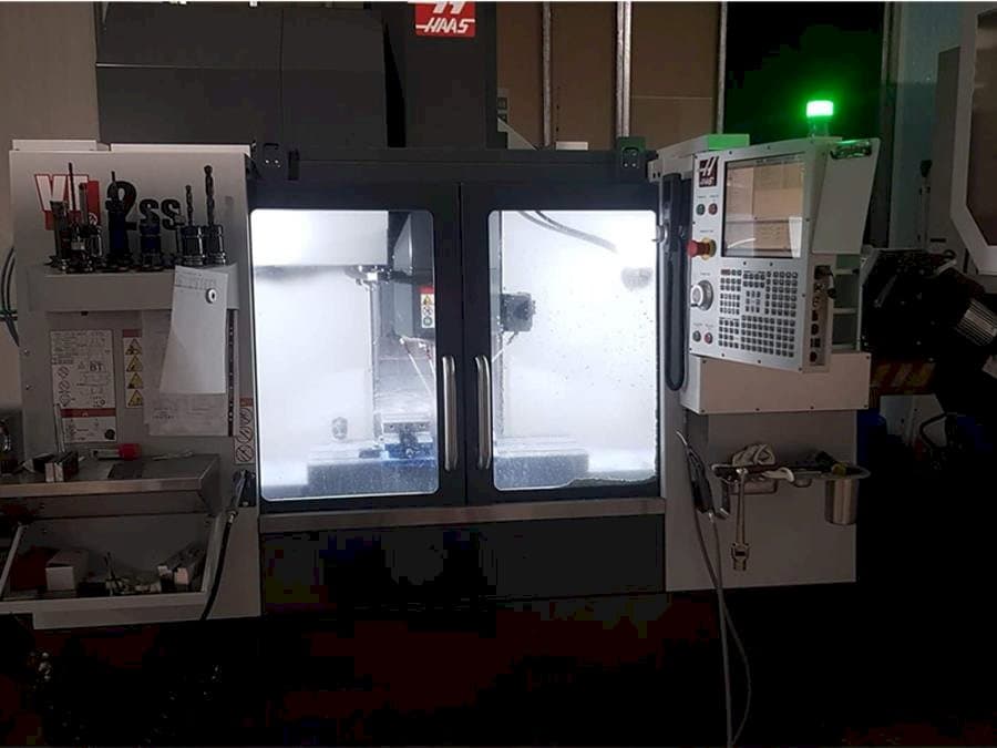 Front view of HAAS VF-2SS machine