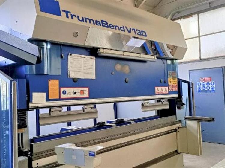 Front view of Trumpf Trumabend V130 machine