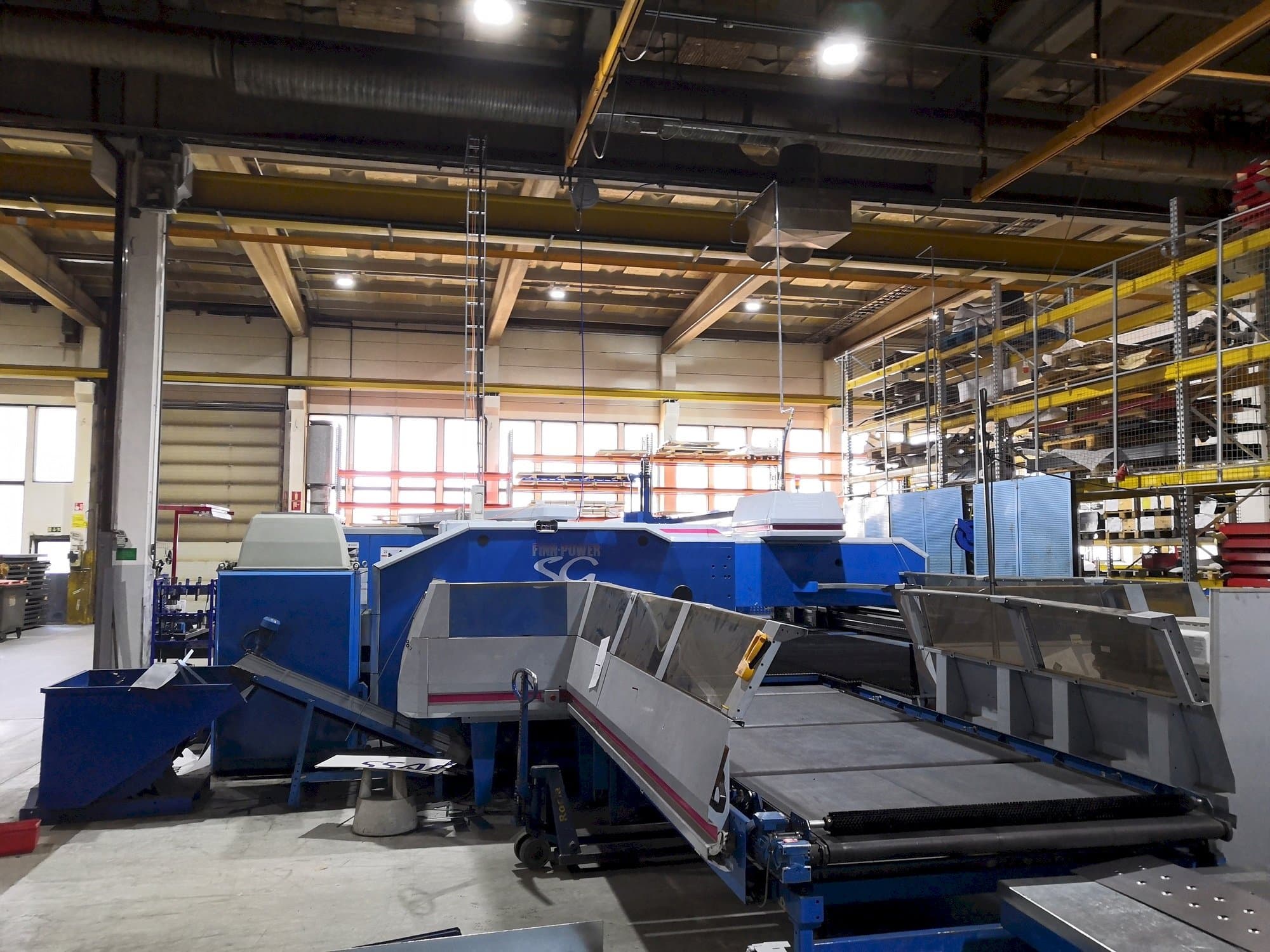 Front view of Finn-Power SG6 machine