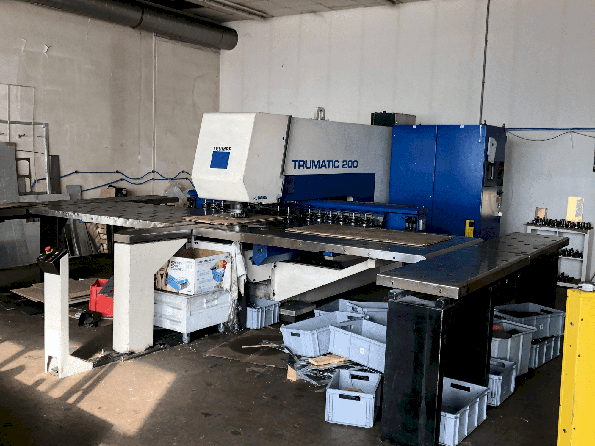 Front view of TRUMPF Trumatic TC200R  machine