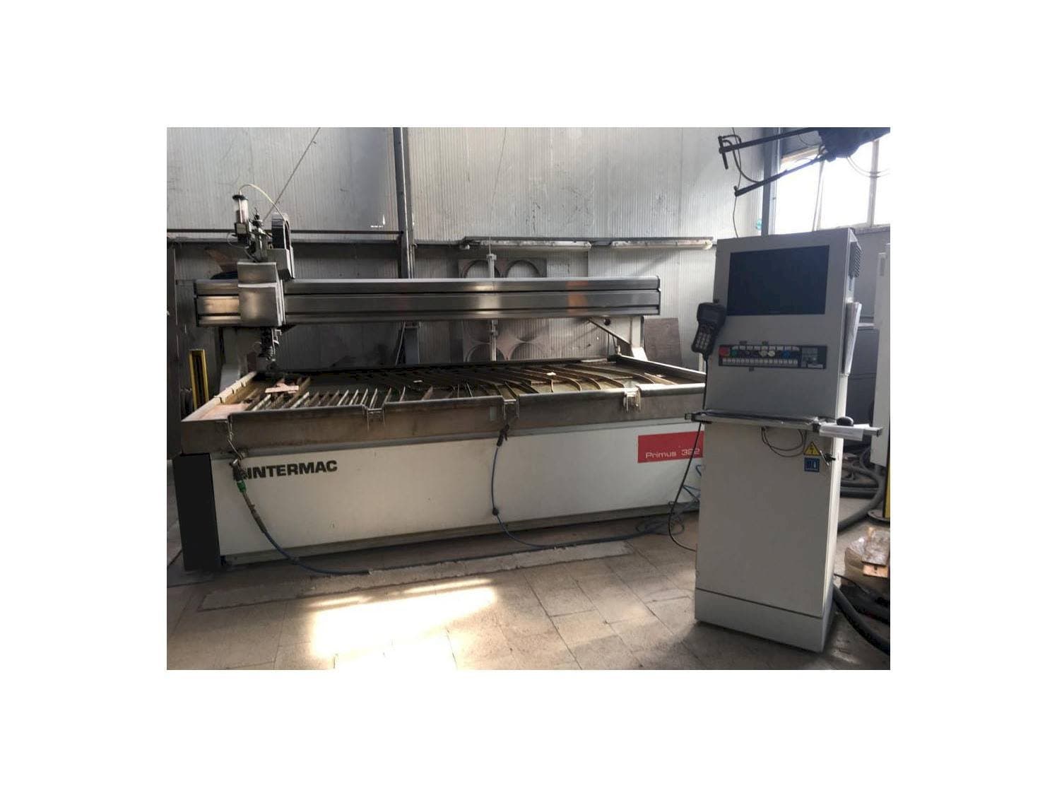 Front view of Intermac primus 322  machine