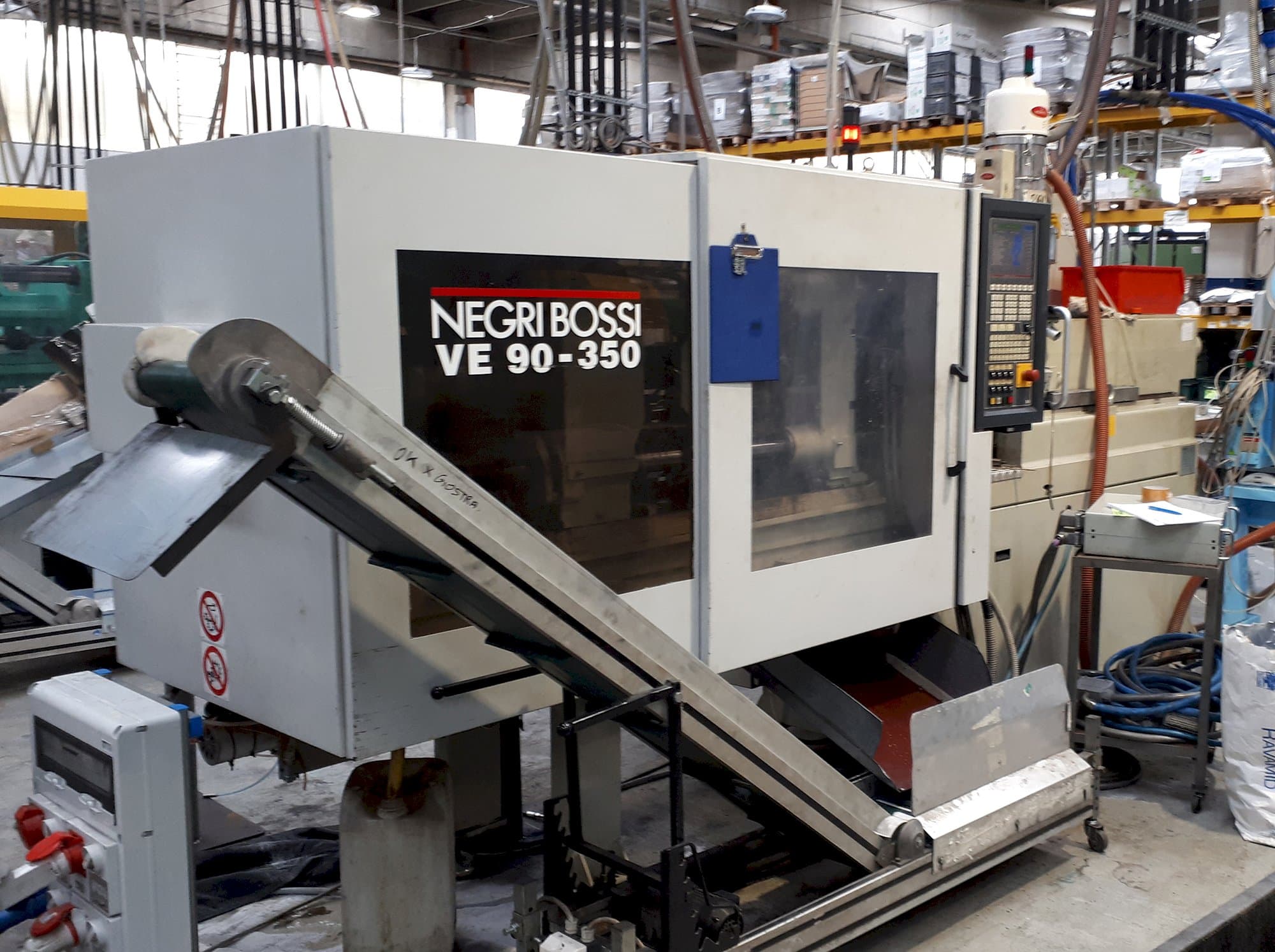 Left view of Negri Bossi VE 90-350 Machine