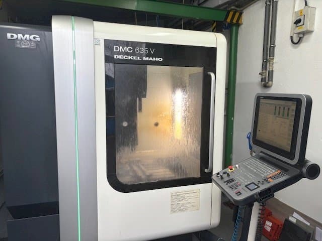 Front view of DMG DMC 635V machine