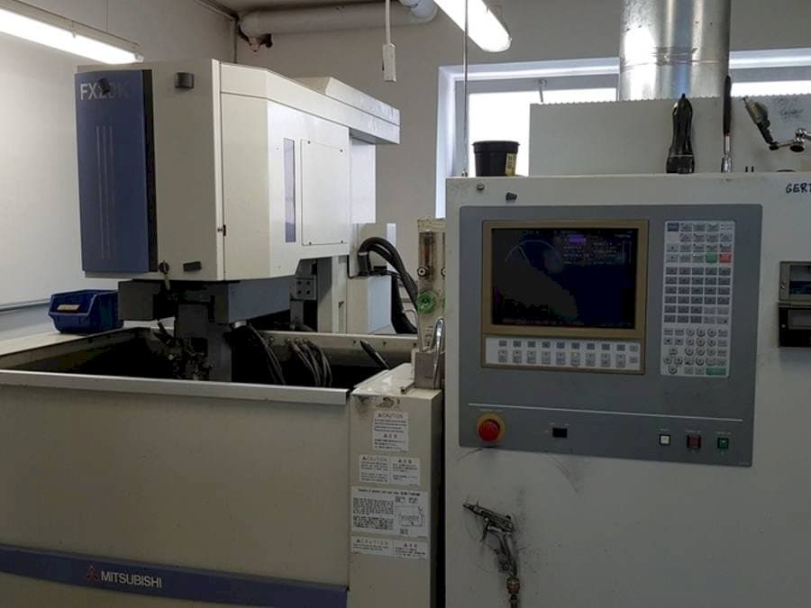 Front view of Mitsubishi FX 20 machine