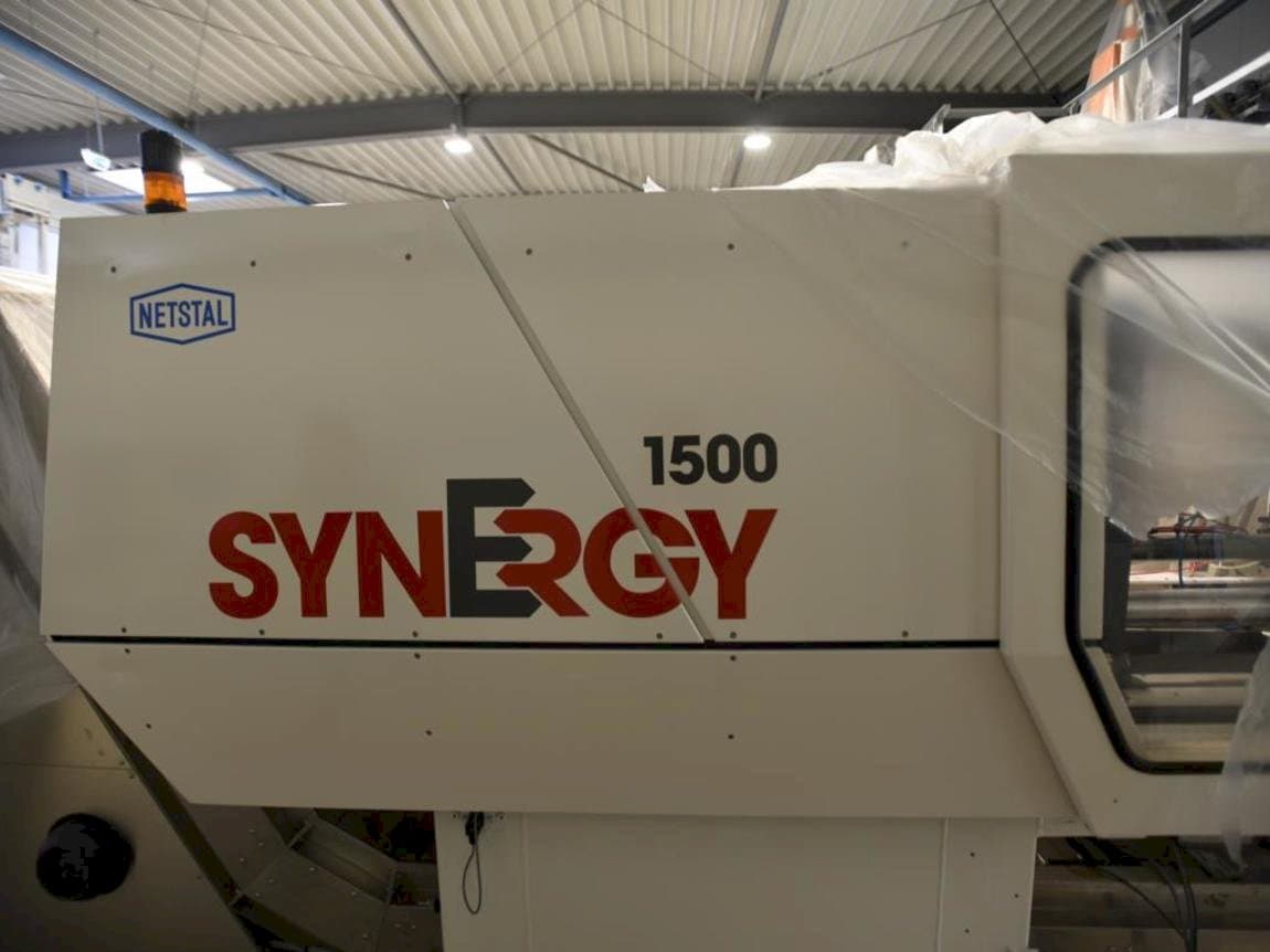 Front view of Netstal SynErgy 1500-460 machine