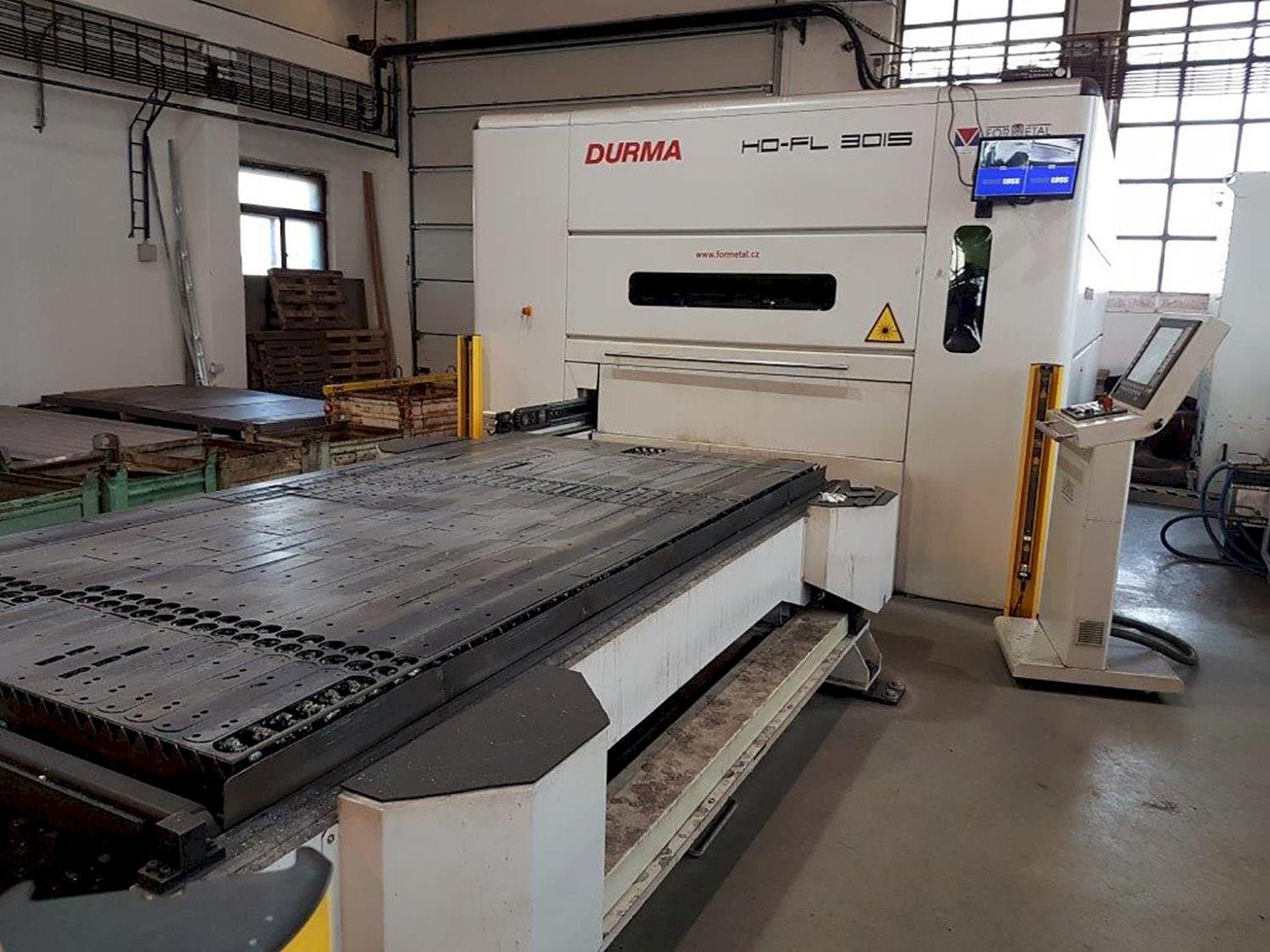 Front view of Durma HD-FL 3015 L  machine