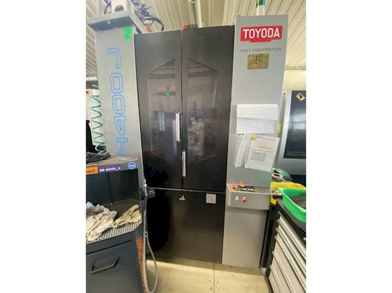 Front view of TOYODA FH400J machine