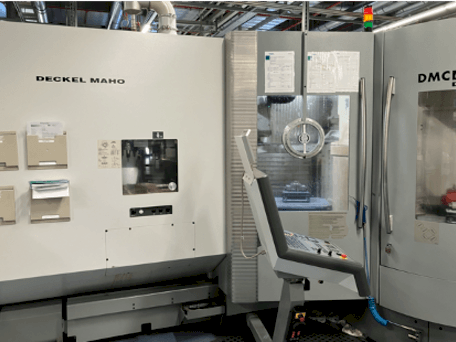 Front view of DECKEL MAHO DMC 60 T RS3  machine