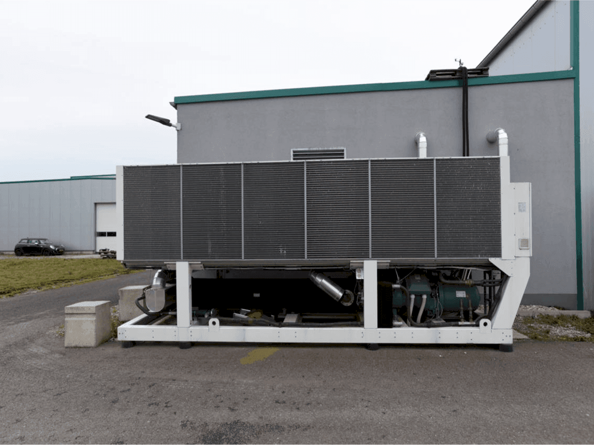 Front view of Mitsubishi Electric Glider Evo CLA 660 machine