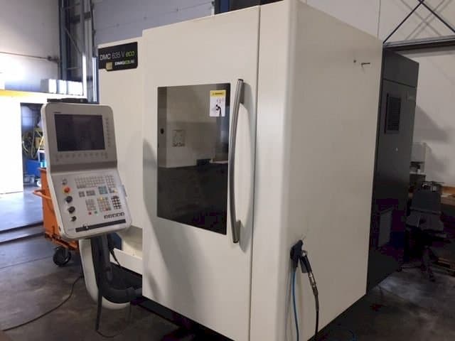 Front view of DECKEL MAHO DMC 635 eco machine