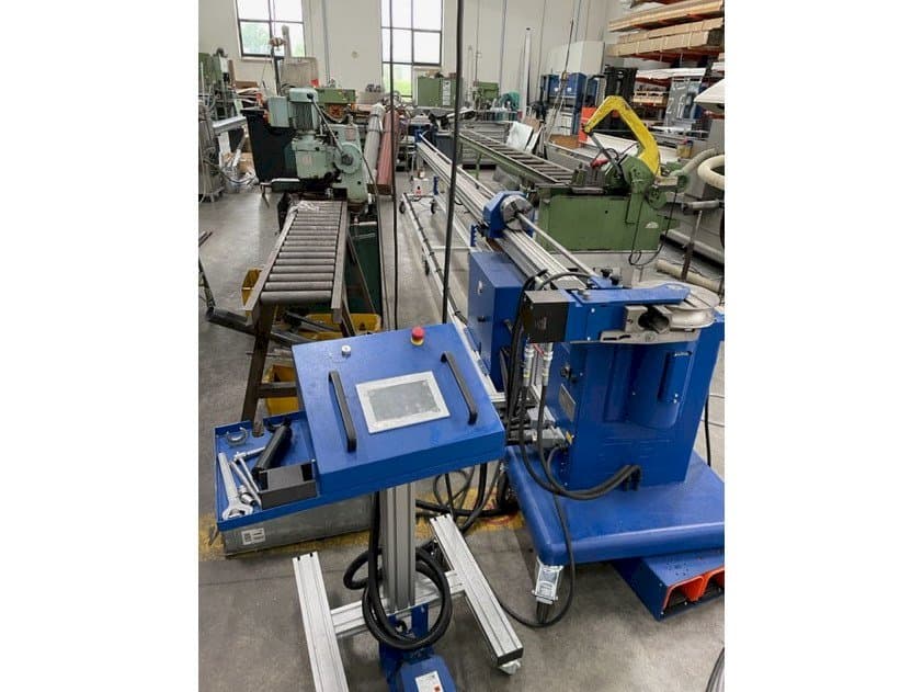 Front view of JUTEC 5060 machine