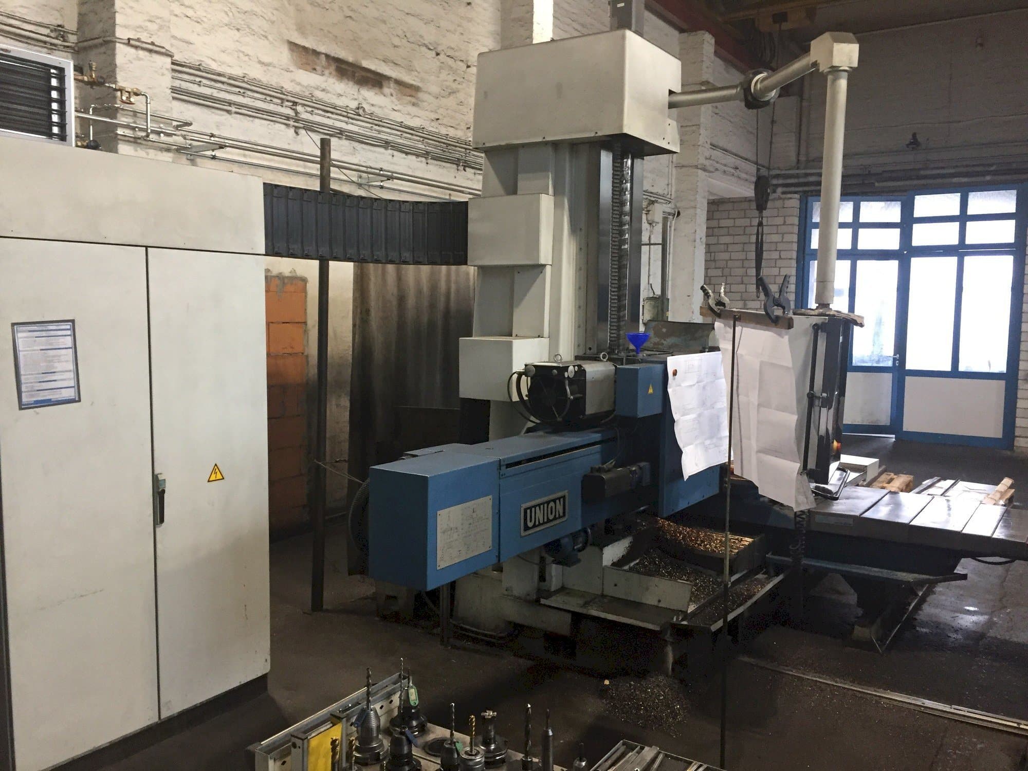 Left side view of Union BFT 102 machine