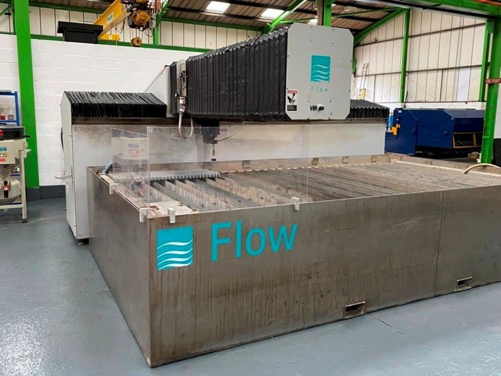 Front view of Flow 712127-1 machine