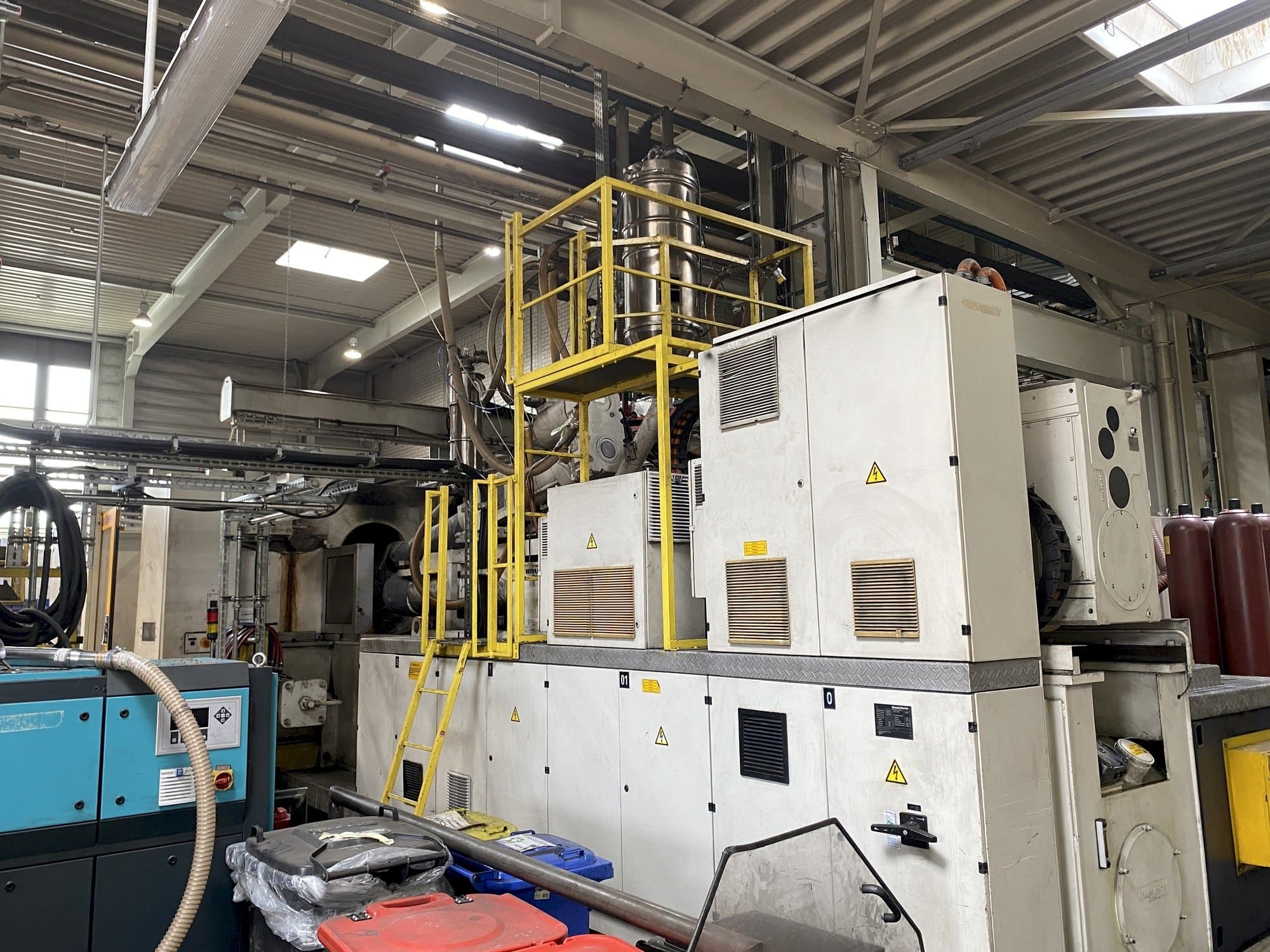 Front view of Krauss Maffei 1600-12000-1400 MZ machine