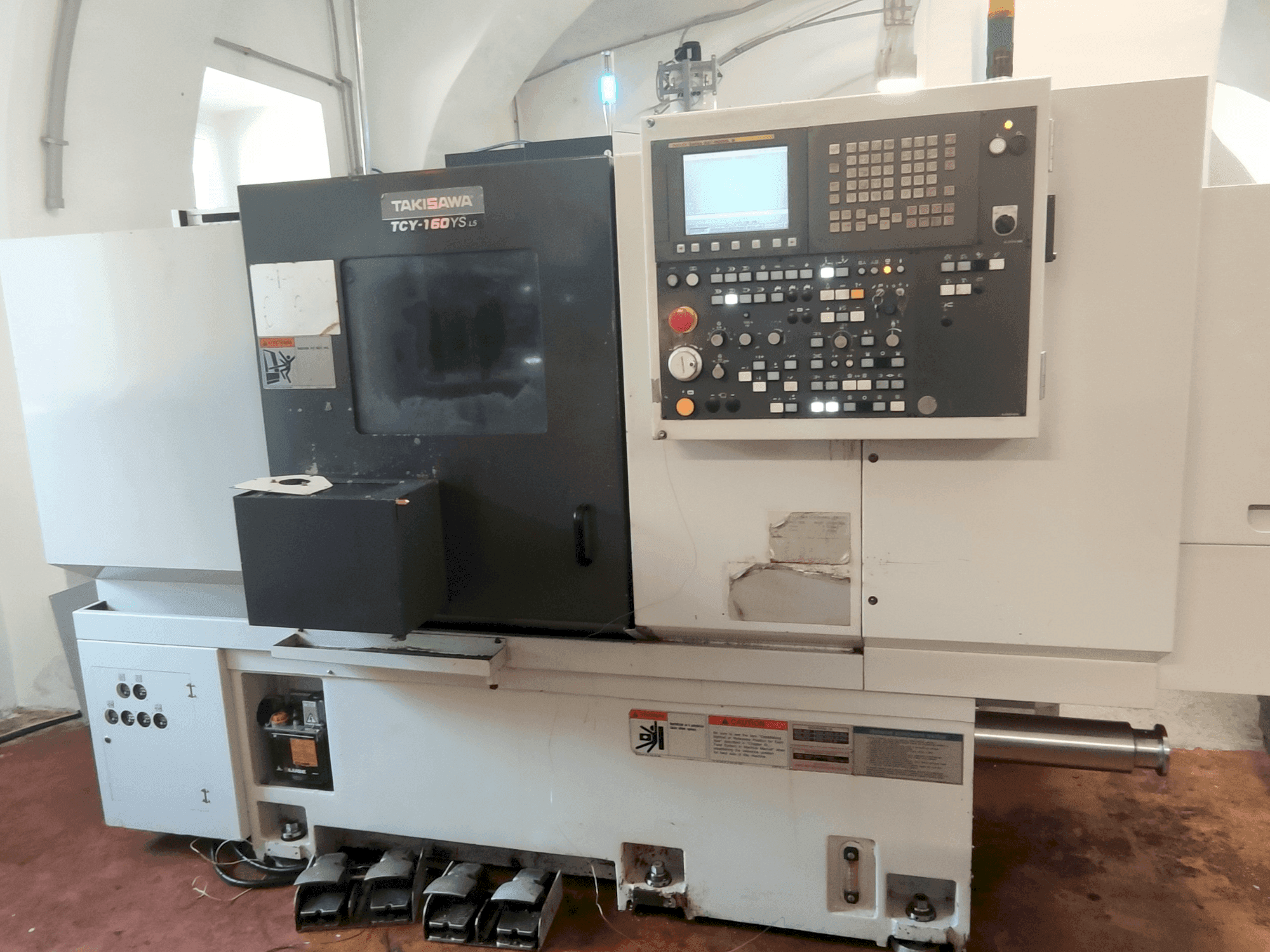 Front view of Takisawa TCY-160YS L5 machine