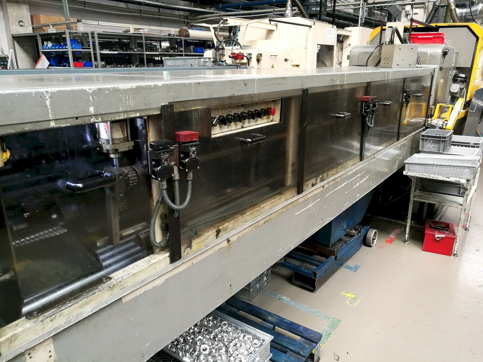 Front view of Wickman 1 3/4"-6 machine